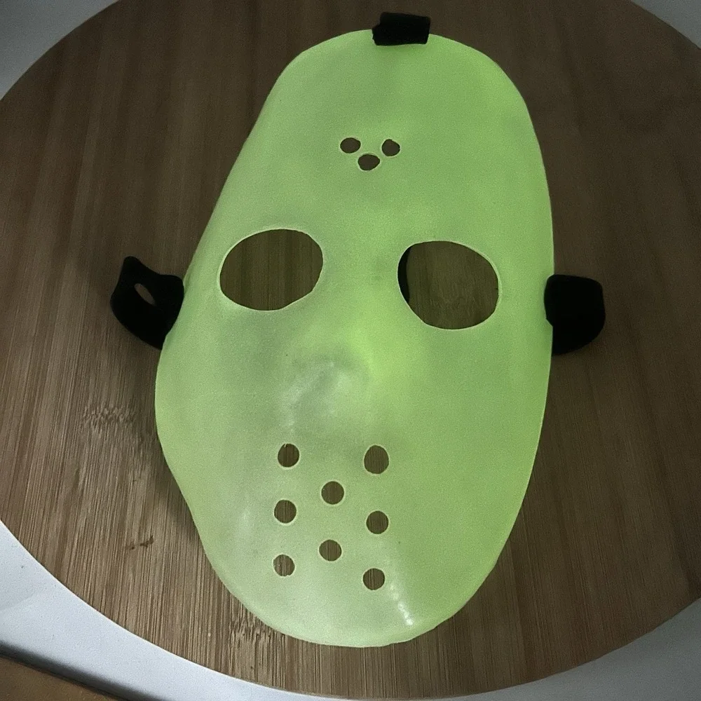 Friday The 13th FaceMask Costume Jason Voorhees Halloween Hockey White Scary - Picture 3 of 3